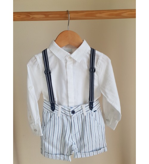 Boboli lininis komplektukas ( marškinukai ir šortukai ). Spalva balta / pilkomis, mėlynomis juostelėmis